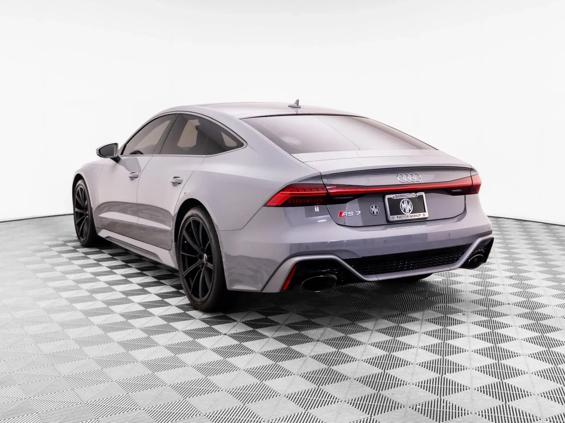 2025 Audi RS7 Performance photo 3