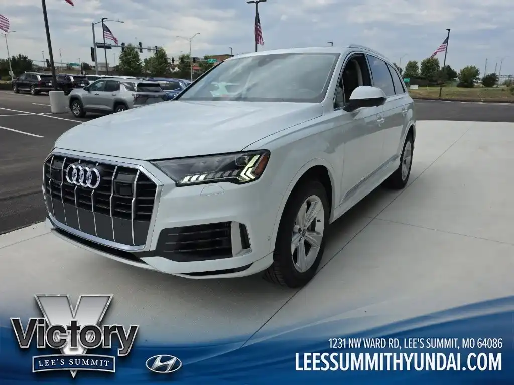 2023 Audi Q7 55 Premium quattro Tiptronic's photo
