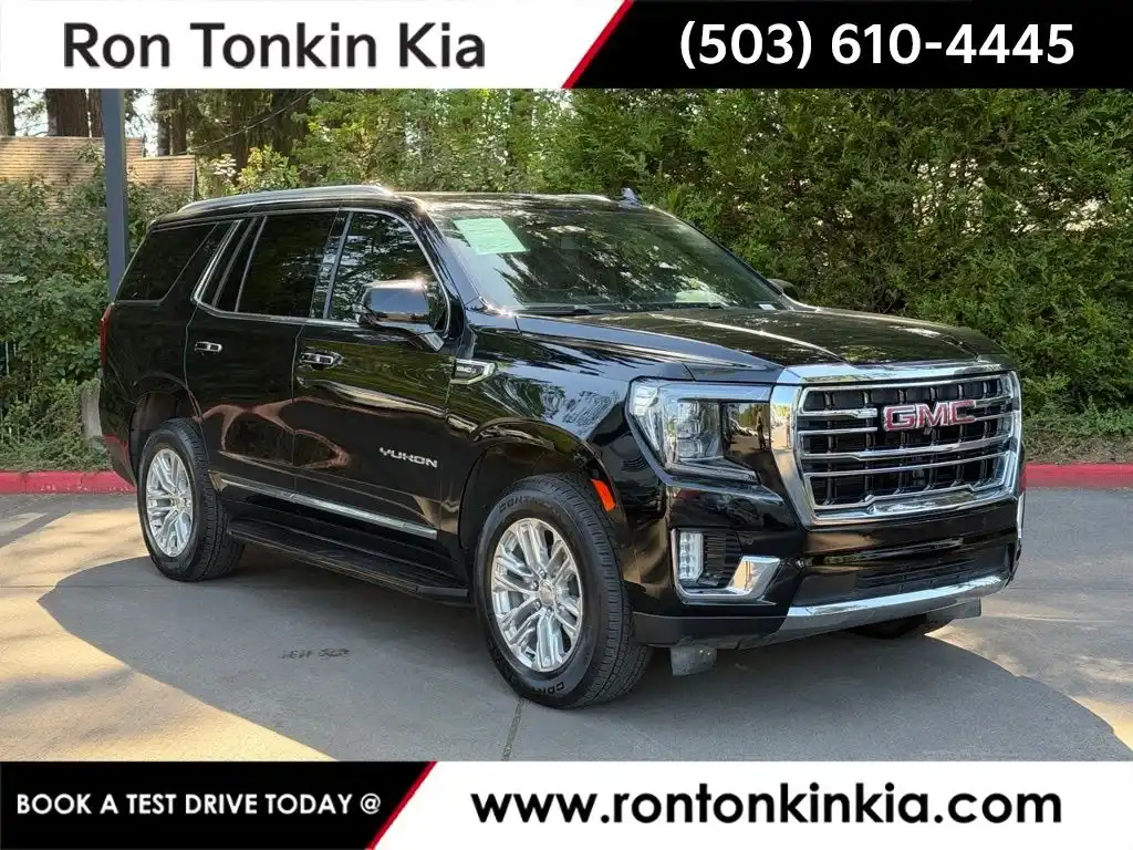 2023 GMC Yukon SLT 4X4's photo