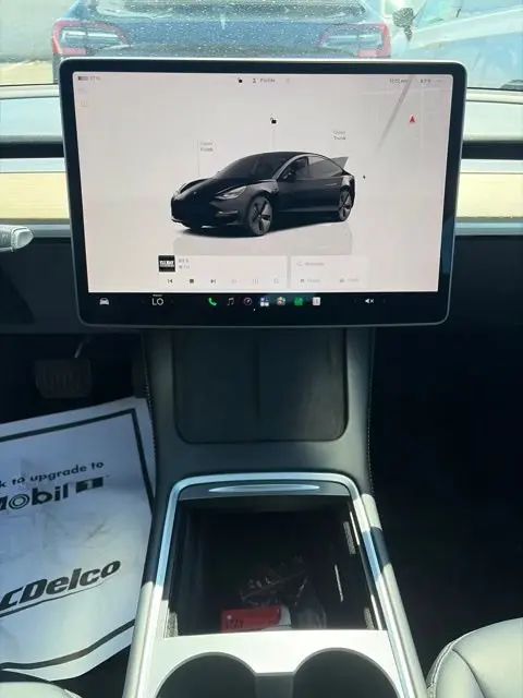 2023 Tesla Model 3 Base photo 4