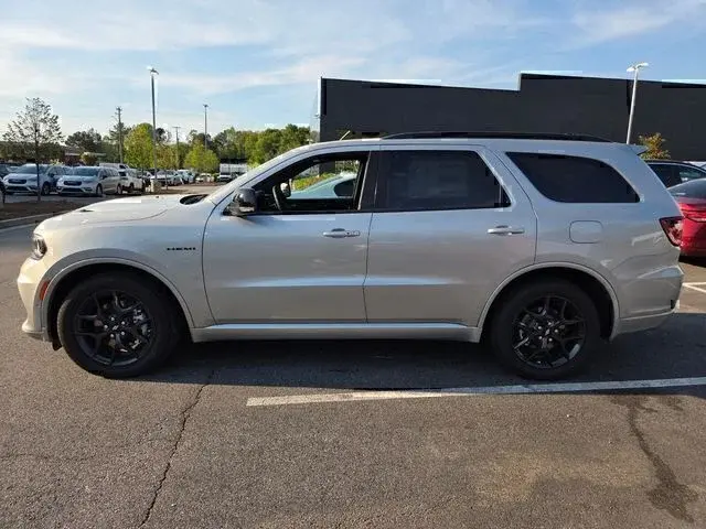 2026 Dodge Durango GT HEMI Plus V8 AWD photo 4