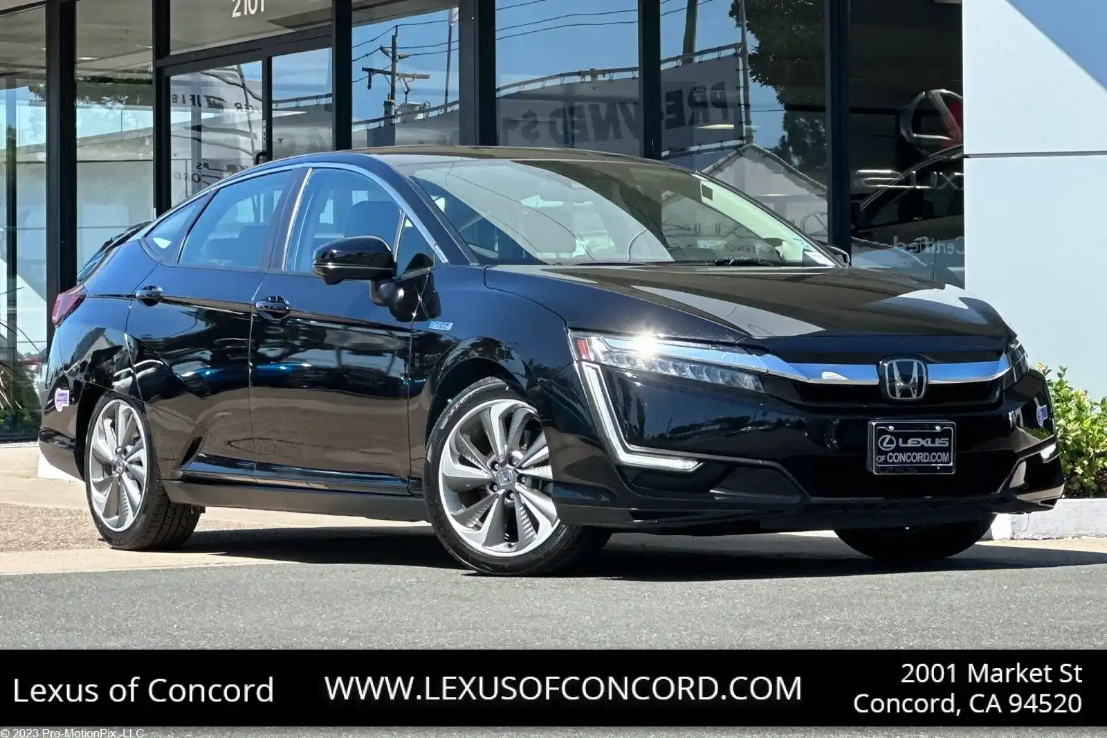 2018 Honda Clarity Touring Plug-In Hybrid's photo