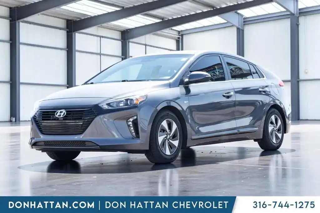 2017 Hyundai Ioniq 1.6 Hybrid SEL DCT's photo