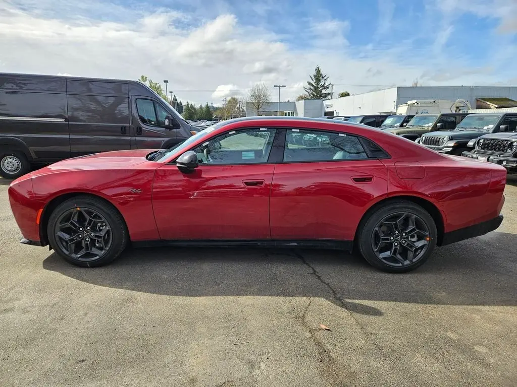 2026 Dodge Charger R/T AWD photo 4