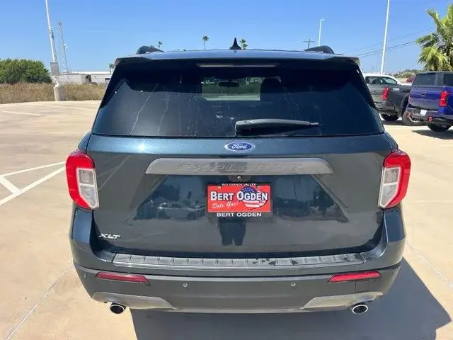 2024 Ford Explorer XLT RWD photo 5