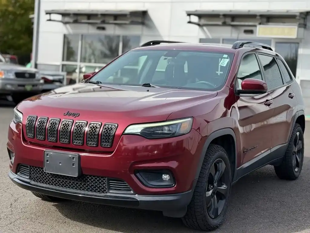 2019 Jeep Cherokee Altitude 4WD's photo