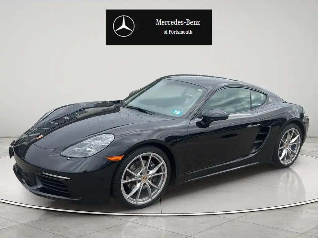 2024 Porsche 718 Cayman Style Edition's photo