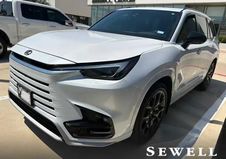 2025 Lexus TX 500h 500h F Sport Premium's photo