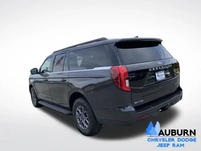 2025 Ford Expedition Active MAX 4x4 photo 5