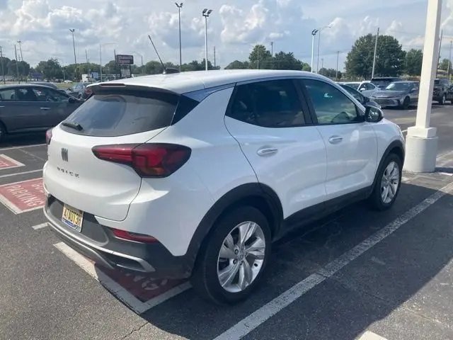 2024 Buick Encore GX Preferred photo 3