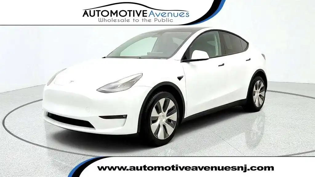 2023 Tesla Model Y Long Range Dual Motor AWD's photo