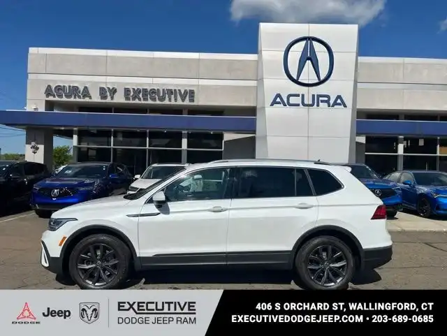 2023 Volkswagen Tiguan 2.0T SE 4Motion's photo