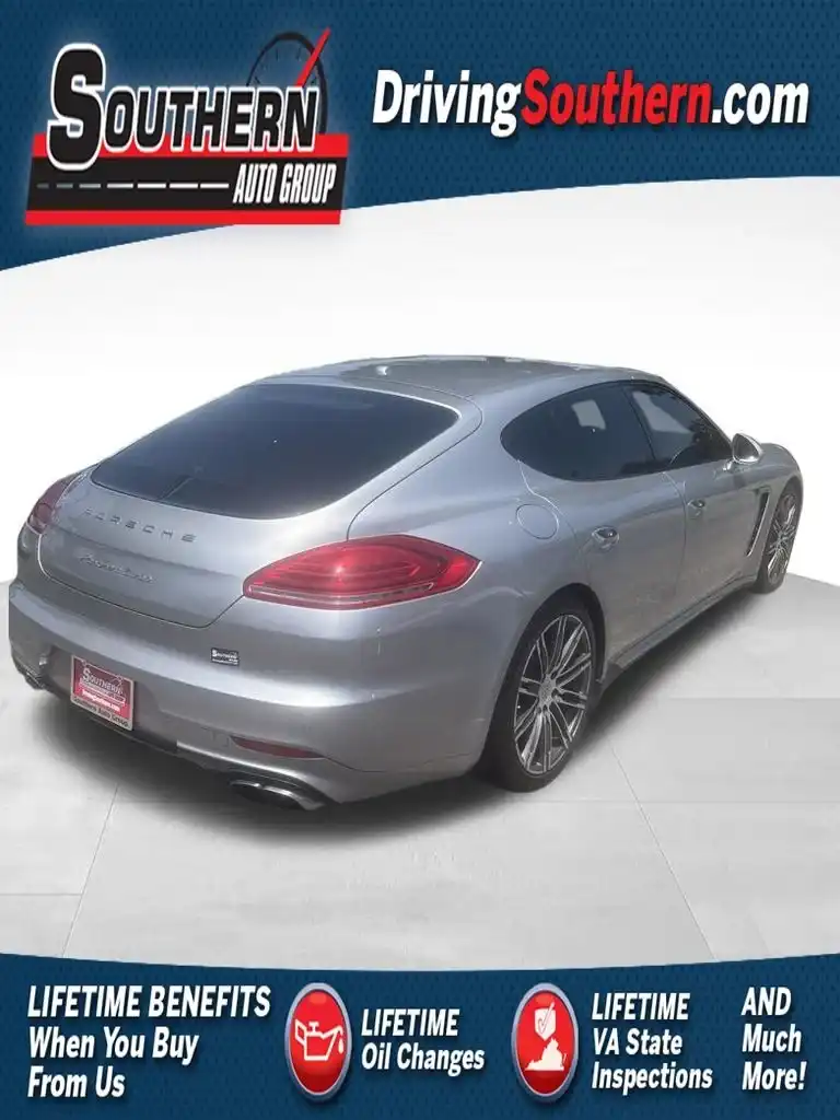2015 Porsche Panamera Turbo's photo