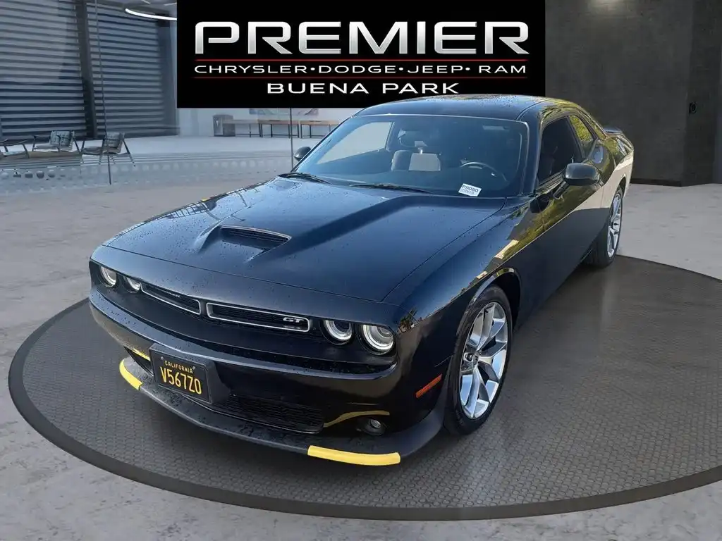 2020 Dodge Challenger GT Auto's photo