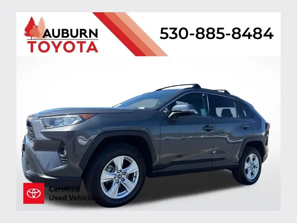 2020 Toyota RAV4 XLE FWD's photo