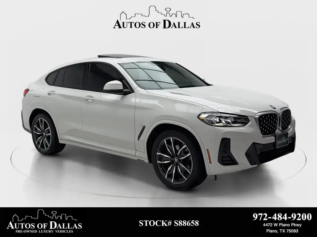2023 BMW X4 xDrive30i's photo