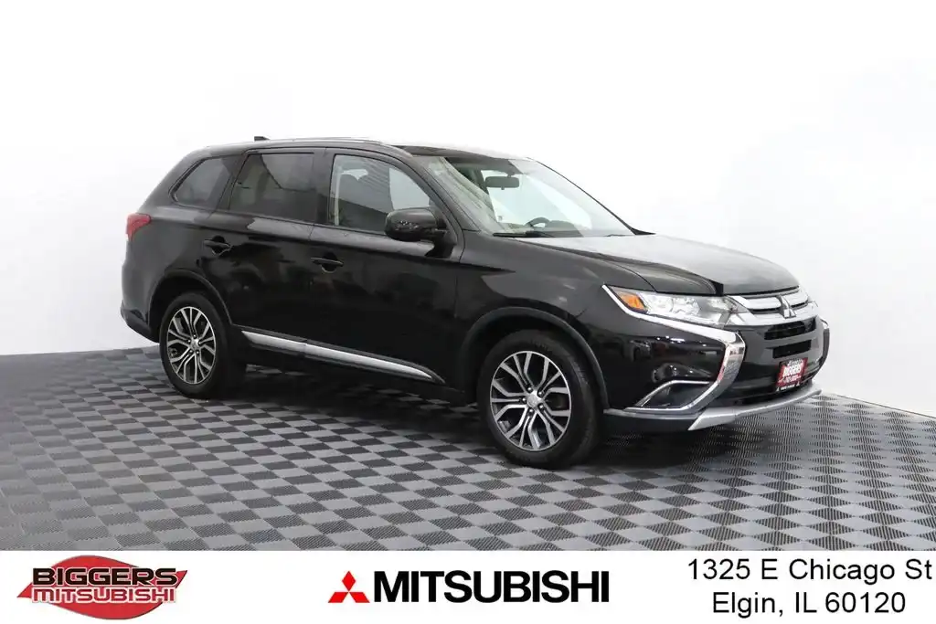 2018 Mitsubishi Outlander ES FWD's photo