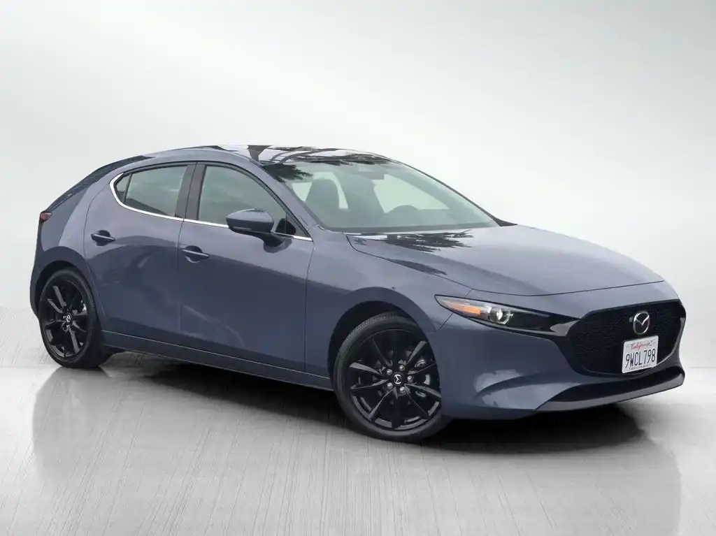 2026 Mazda CX-3 Premium Manual SKYACTIV 5-Door's photo