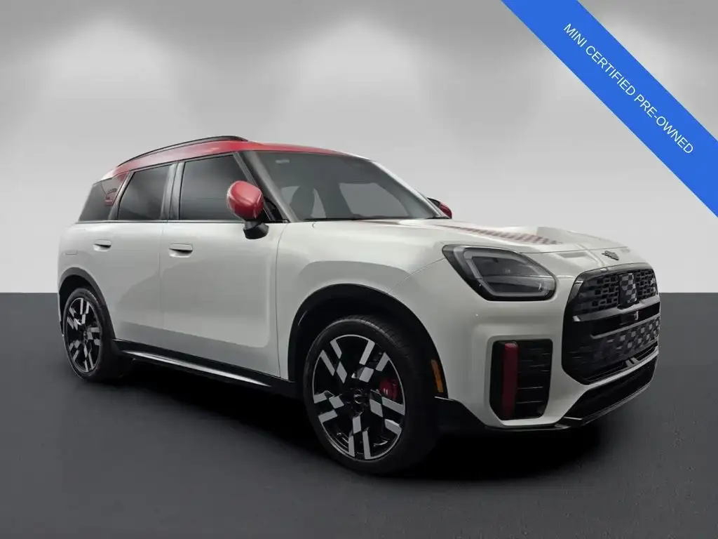 2026 MINI Countryman JCW ALL4's photo