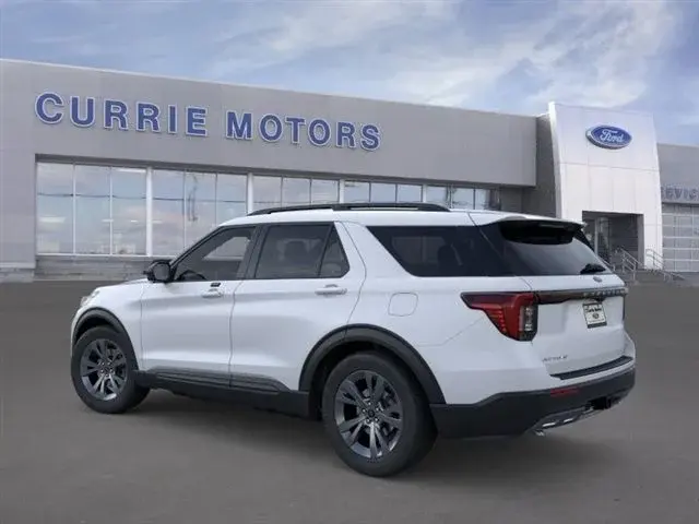 2026 Ford Explorer Active 4WD photo 4