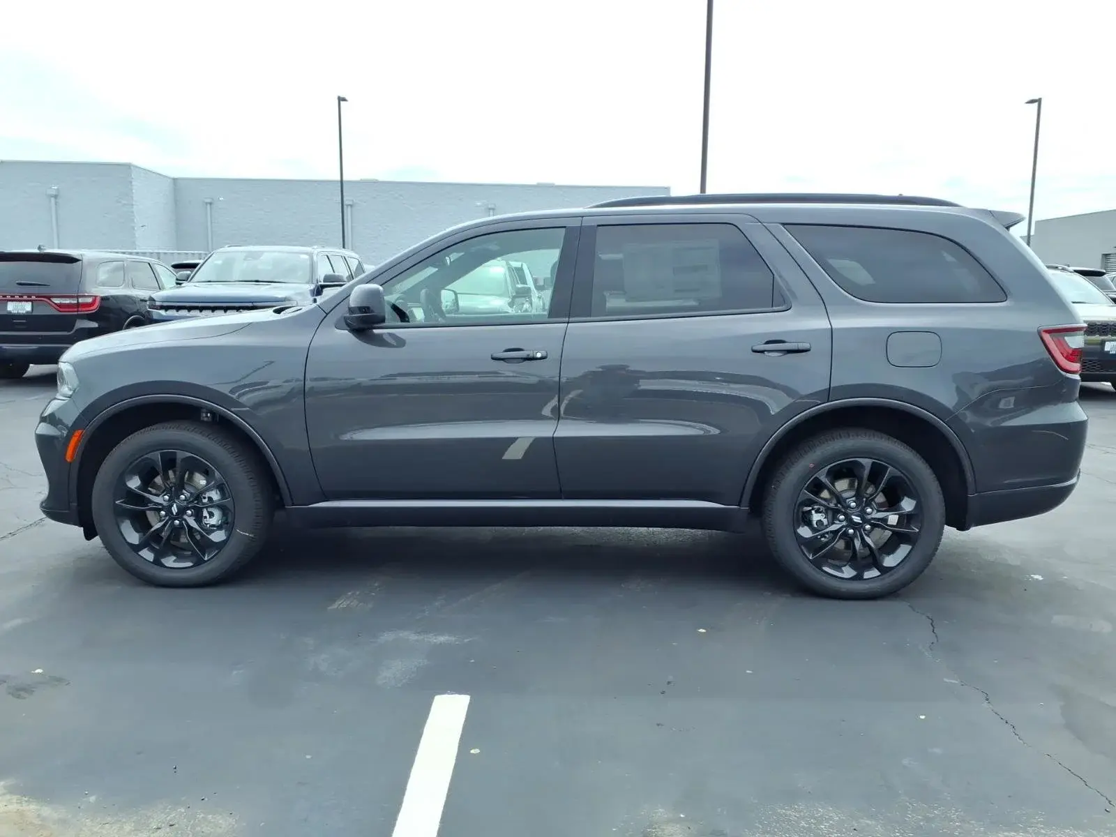 2026 Dodge Durango GT AWD photo 3