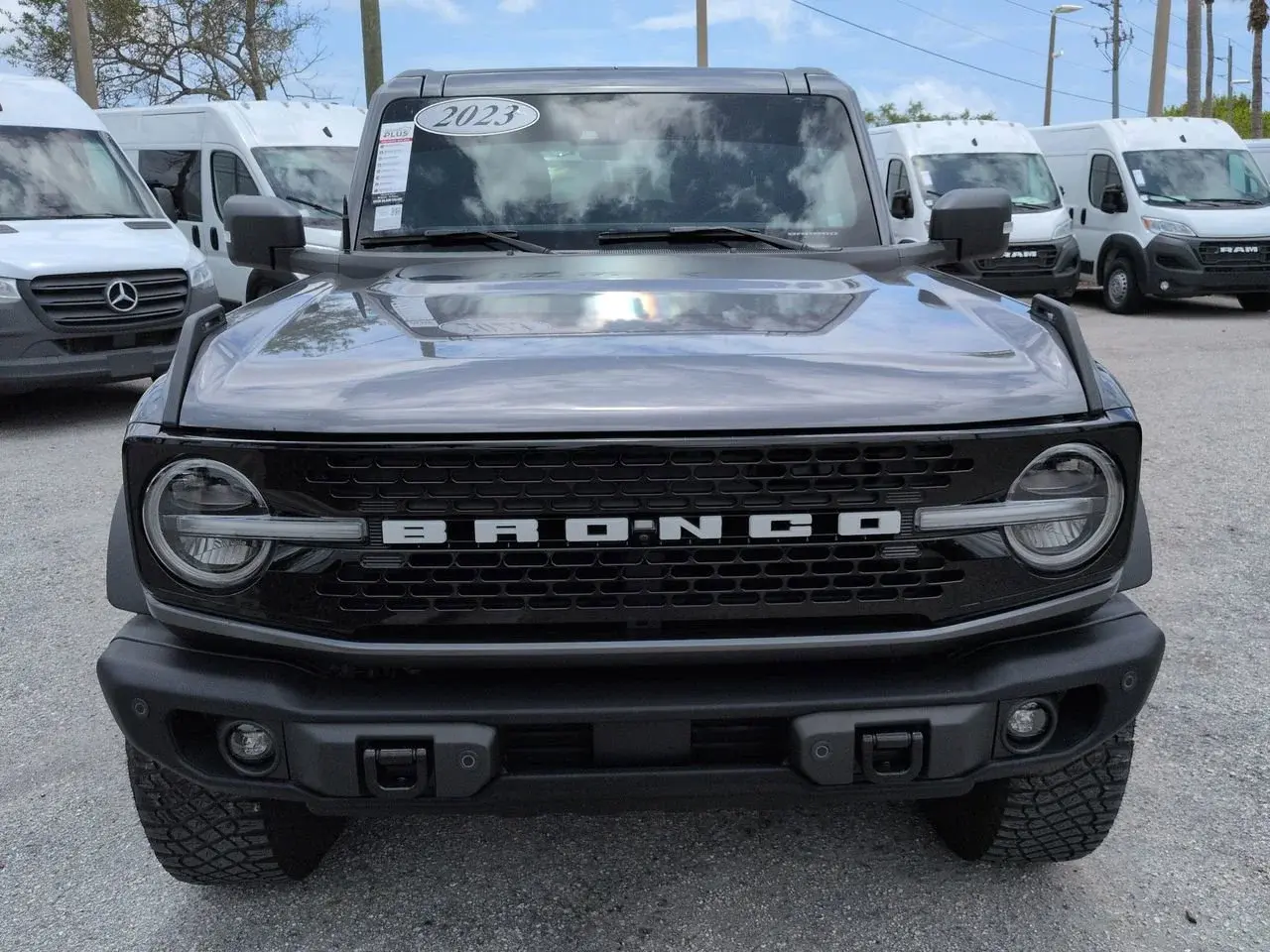 2023 Ford Bronco Wildtrak 4x4 photo 3