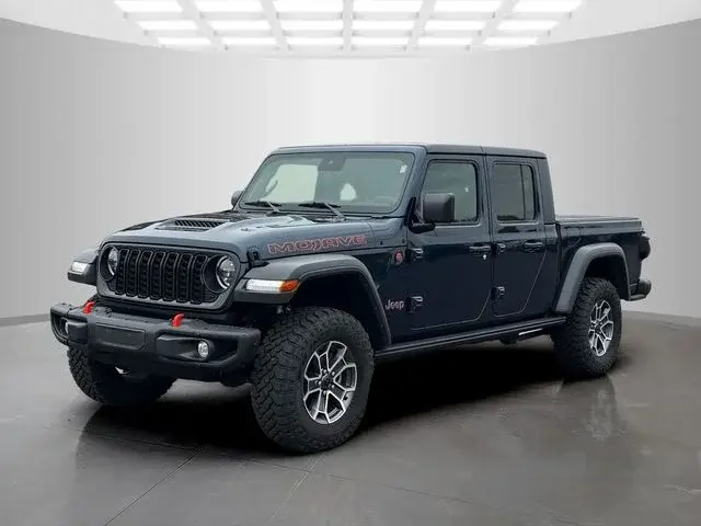 2025 Jeep Gladiator Mojave Auto photo 3