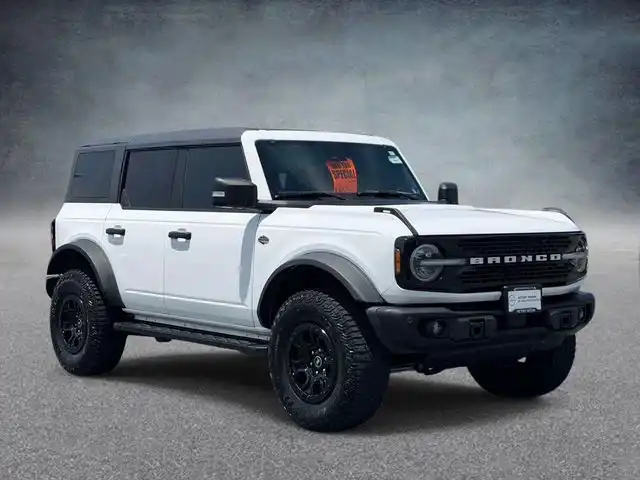 2023 Ford Bronco Wildtrak 4x4's photo