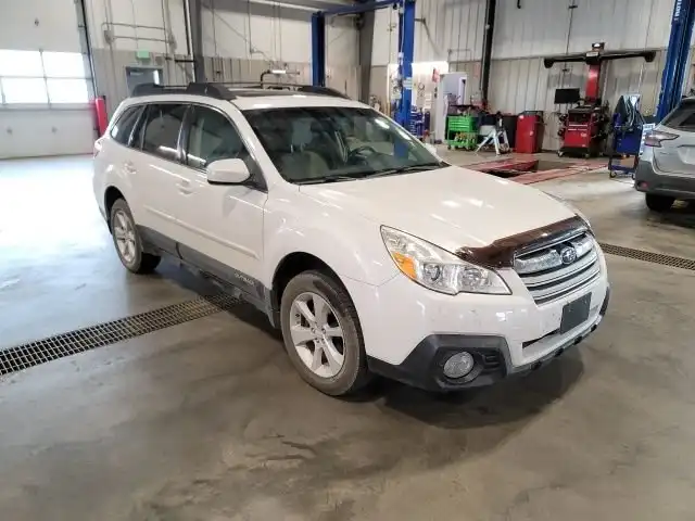2013 Subaru Outback 2.5i Premium CVT's photo