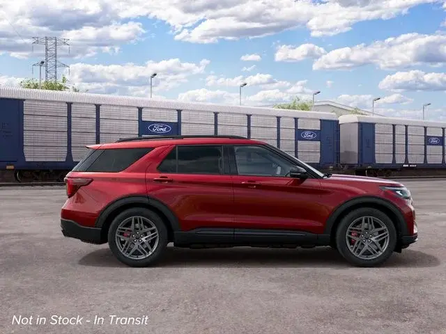 2027 Ford Explorer ST 4WD photo 5