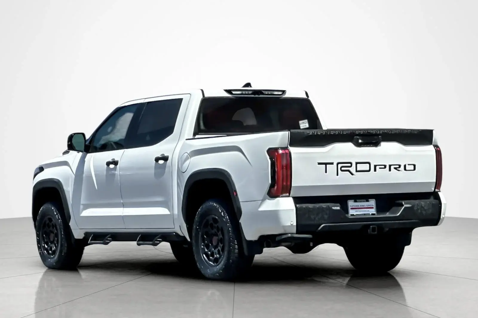 2023 Toyota Tundra TRD Pro Hybrid CrewMax 5.5' Bed photo 3