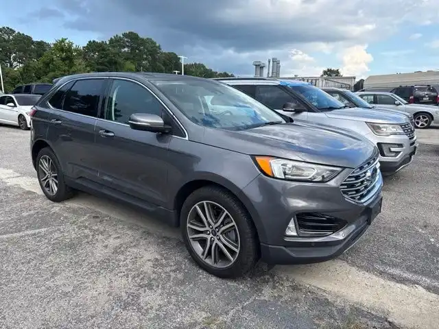 2022 Ford Edge Titanium AWD's photo