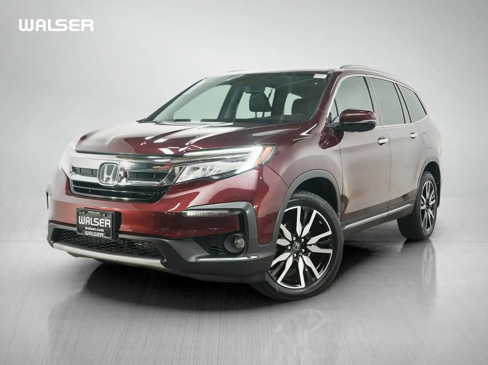 2020 Honda Pilot Touring 8-Passenger's photo