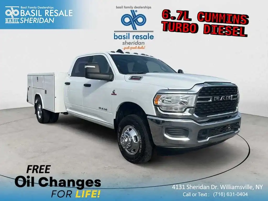 2024 RAM 3500 SLT 4X4 Crew Cab's photo