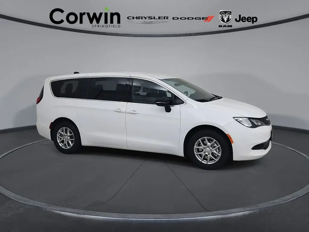 2027 Chrysler Voyager LX photo 1