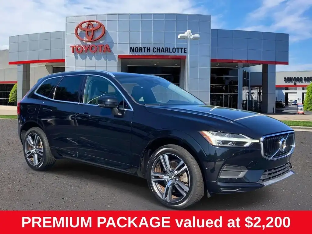 2019 Volvo XC60 T6 Momentum AWD's photo