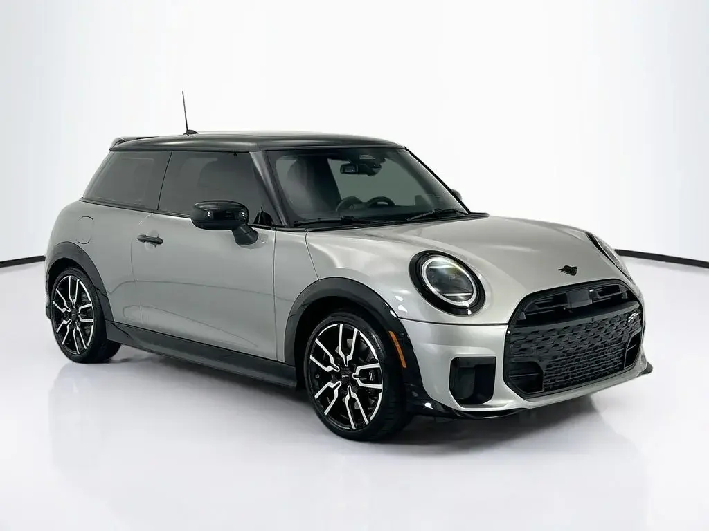 2026 MINI Hardtop Cooper S photo 3