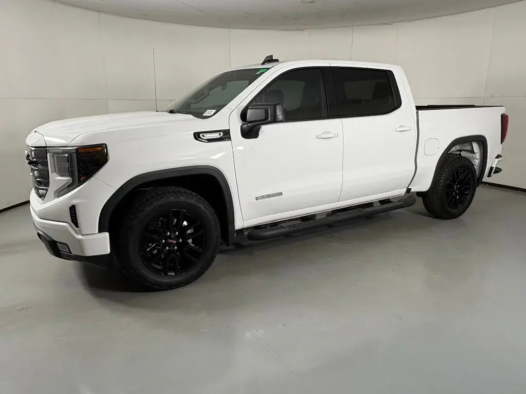 2026 GMC Sierra 2WD Crew Cab Short Box Elevation photo 5