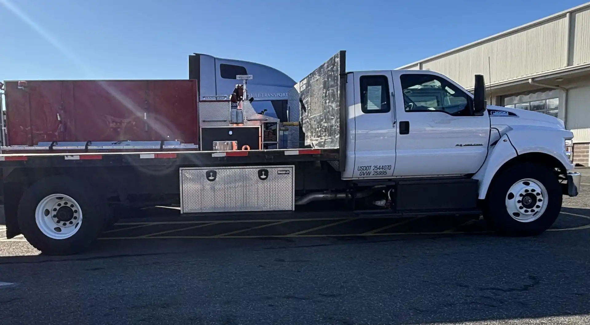 2023 Ford F-650's photo