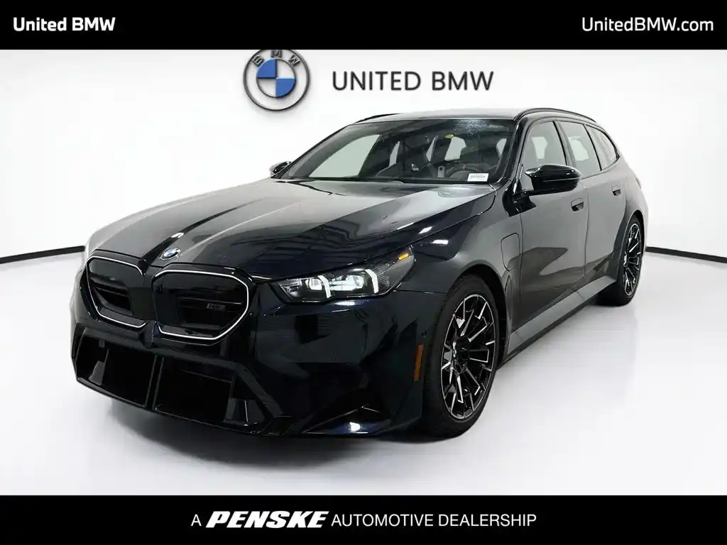 2027 BMW M5 M5 Touring's photo