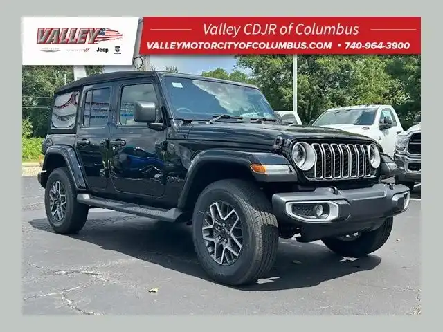 2025 Jeep Wrangler Sahara's photo