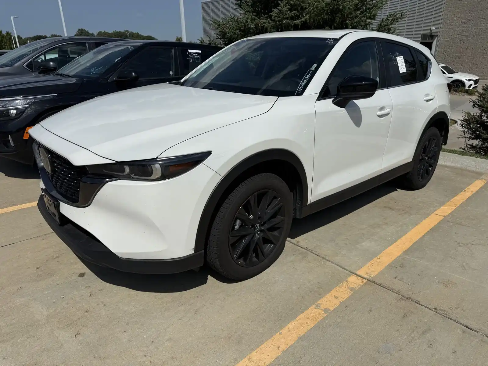 2025 Mazda CX-5 Carbon Edition AWD Auto S's photo