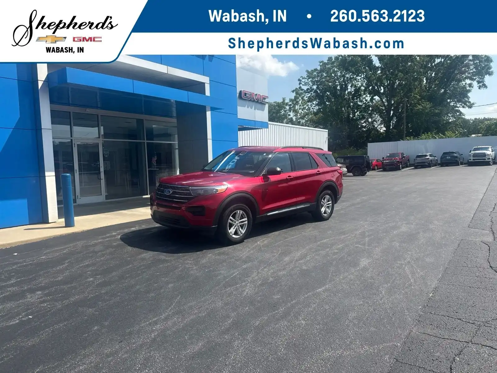 2024 Ford Explorer XLT 4WD's photo