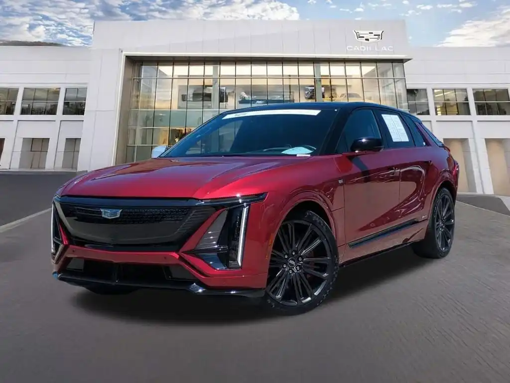 2026 Cadillac Lyriq V Series's photo