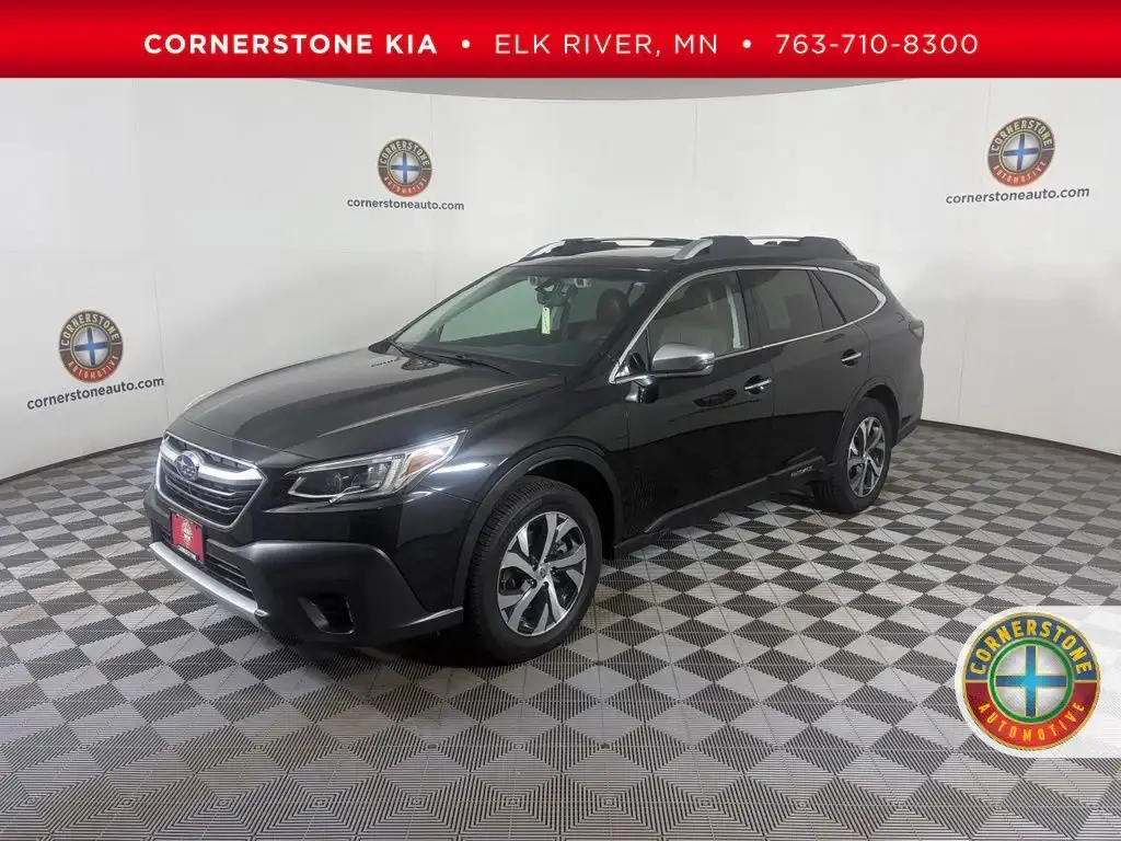2021 Subaru Outback Touring's photo