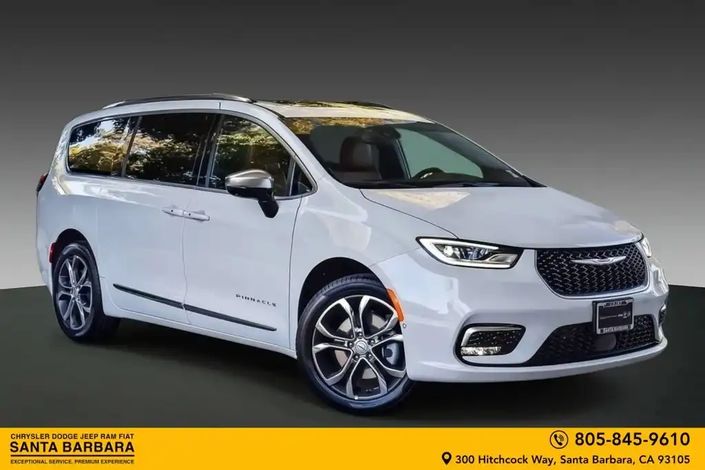 2026 Chrysler Pacifica Pinnacle AWD's photo
