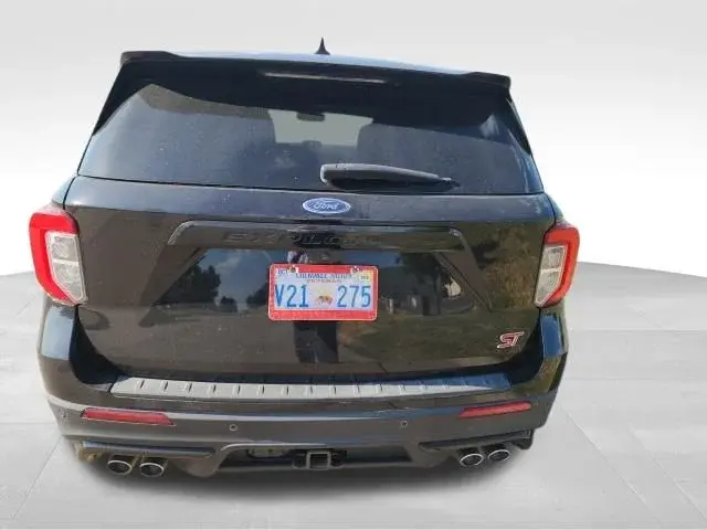 2022 Ford Explorer ST 4WD photo 4