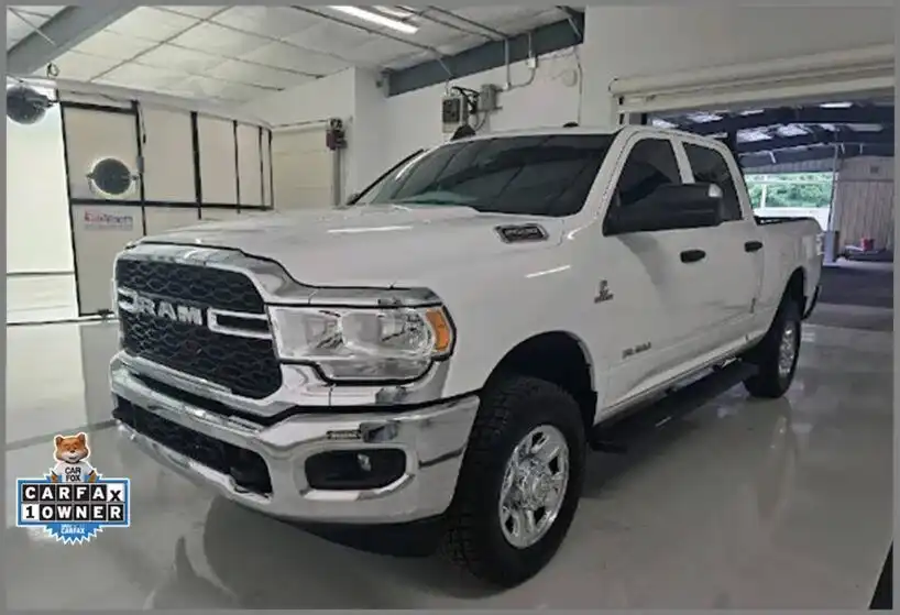 2022 RAM 2500 Tradesman 4X4 Crew Cab SWB's photo