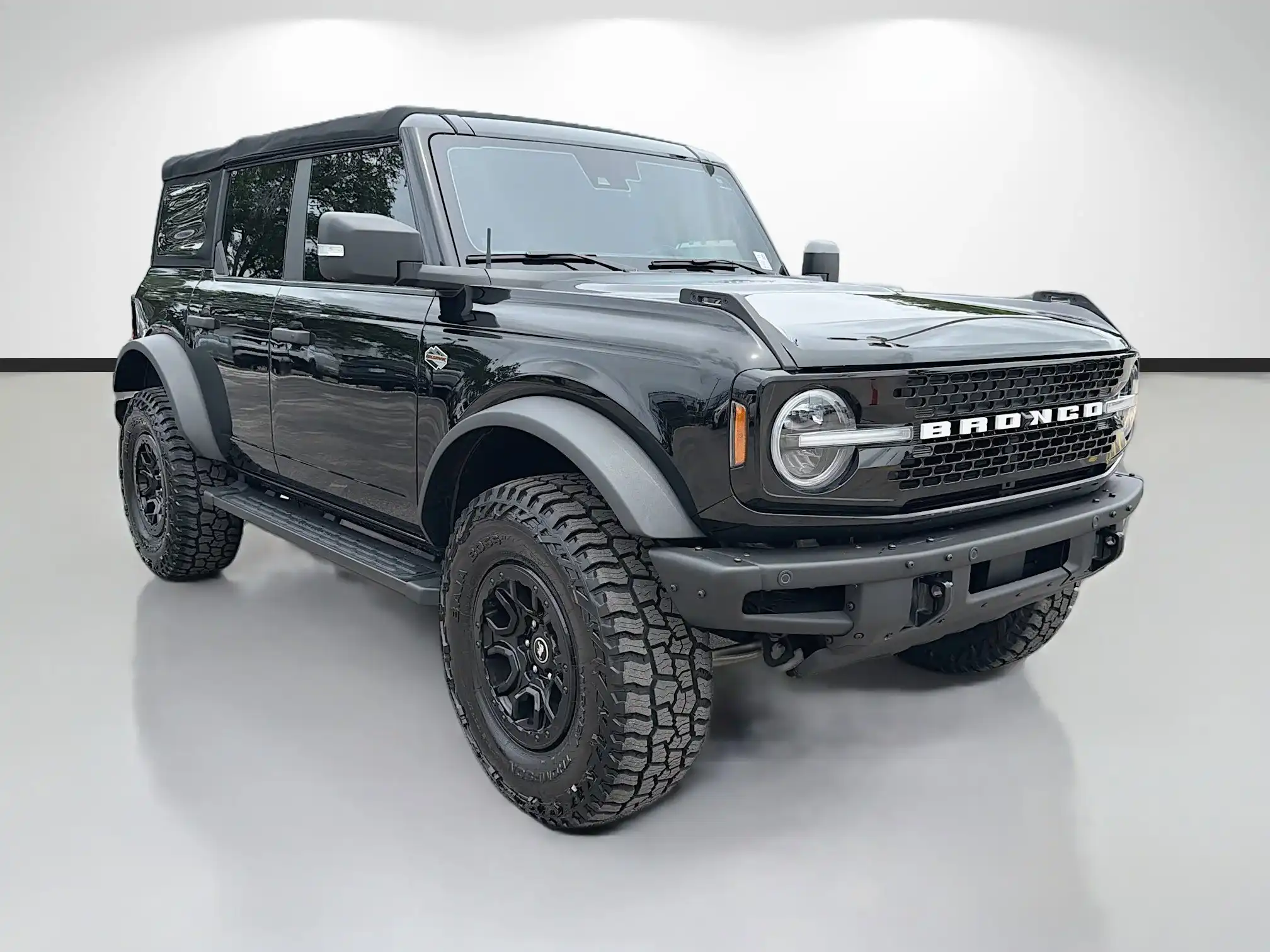 2022 Ford Bronco Wildtrak 4x4's photo