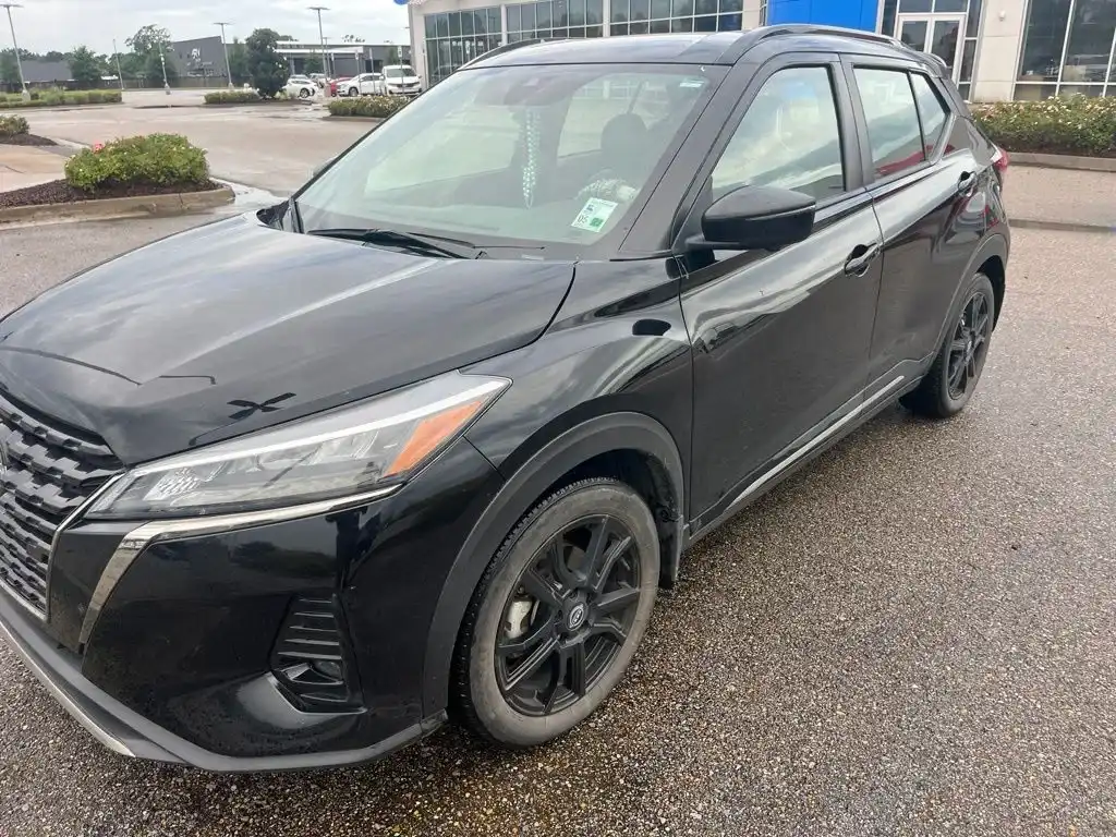 2024 Nissan Kicks 1.6 SR's photo